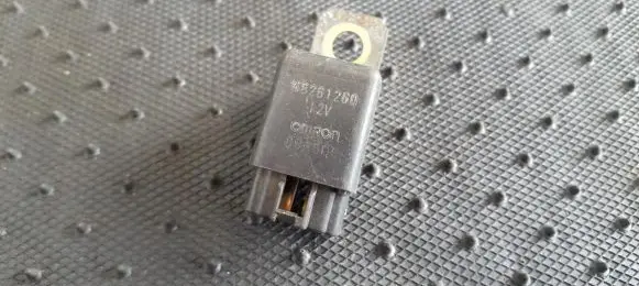 Mitsubishi Space Wagon Other relay MB261260 0835D6