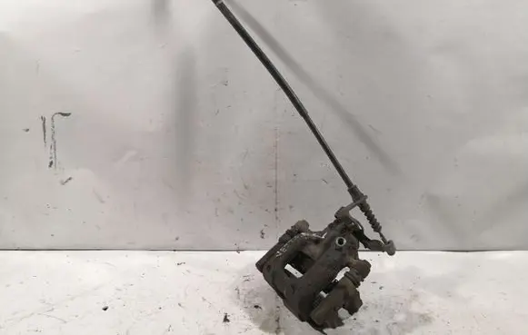 Volkswagen Jetta VI Rear brake caliper