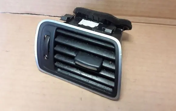 Volkswagen PASSAT B7 Dashboard side air vent grill/cover trim 3AC819702A