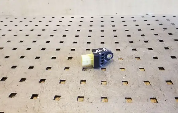 Subaru XV Airbag deployment crash/impact sensor 98237FJ000