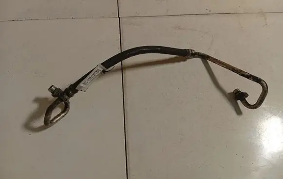 Nissan Qashqai Air conditioning (A/C) pipe/hose