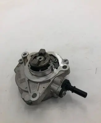Citroen C4 III e-C4 Vacuum pump 9812133880