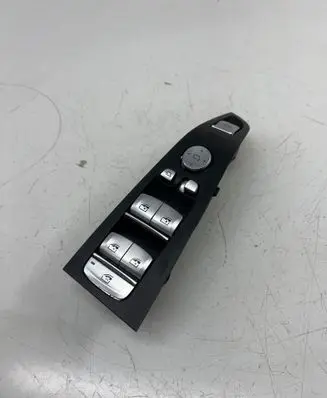 BMW X7 G07 Electric window control switch 6847099