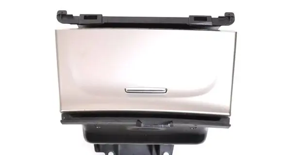 Mercedes-Benz E W213 Glove box B47078