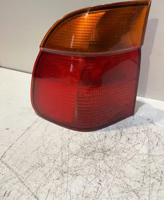 BMW 5 E39 Rear/tail lights 8361671 090619990852