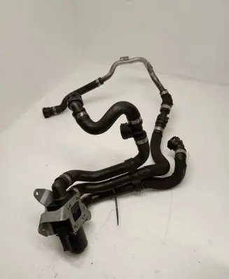 BMW 5 F10 F11 Engine coolant pipe/hose 8572123