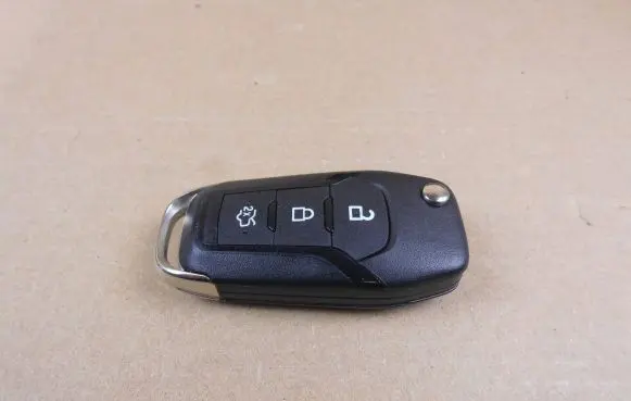 Ford Mondeo MK V Ignition key/card DS7T15K601BF DS7T15K601