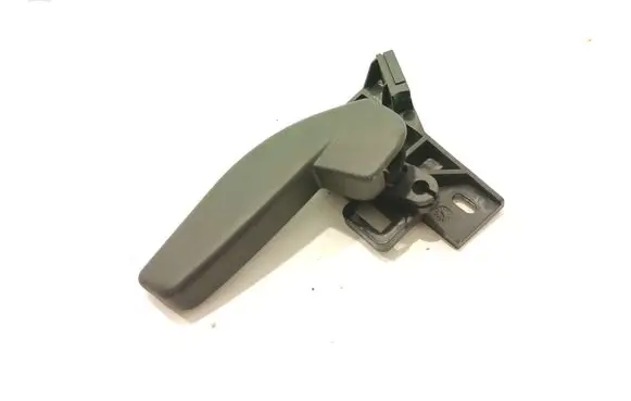 Skoda Octavia Mk3 (5E) Engine bonnet (hood) release handle 6R1823633
