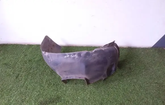 Seat Ibiza II (6k) Front wheel arch liner splash guards