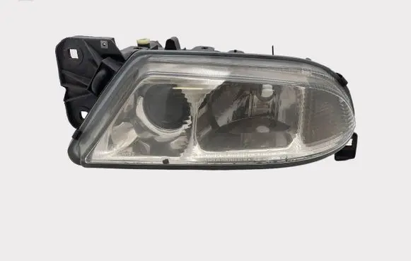 Alfa Romeo 166 Headlight/headlamp 60658066 60670887