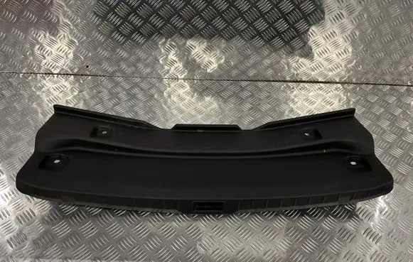 Infiniti Q60 Trunk/boot sill cover protection PU14980