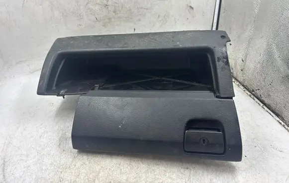BMW 3 E36 Glove box 