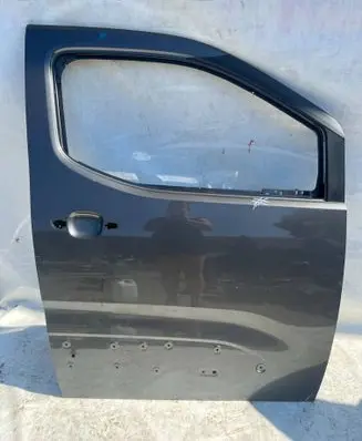 Peugeot Rifter Front door