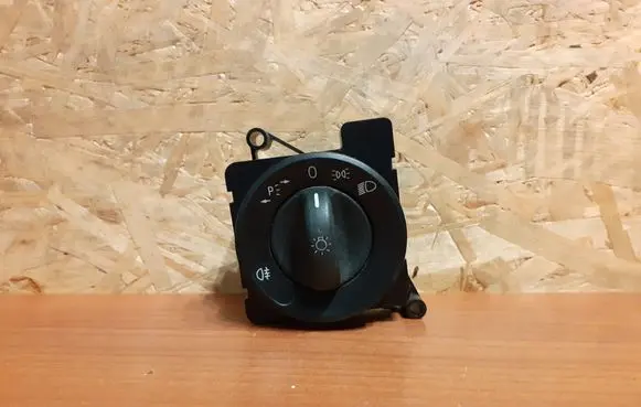 Mercedes-Benz Sprinter W906 Light switch 1563 A9065450504