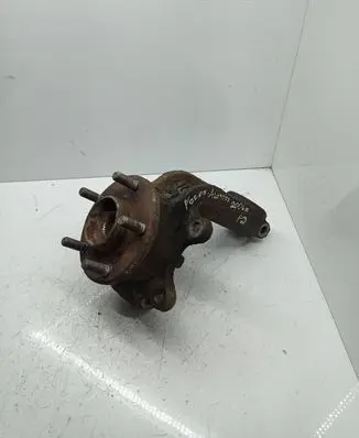 Ford Mondeo Mk III Front wheel hub