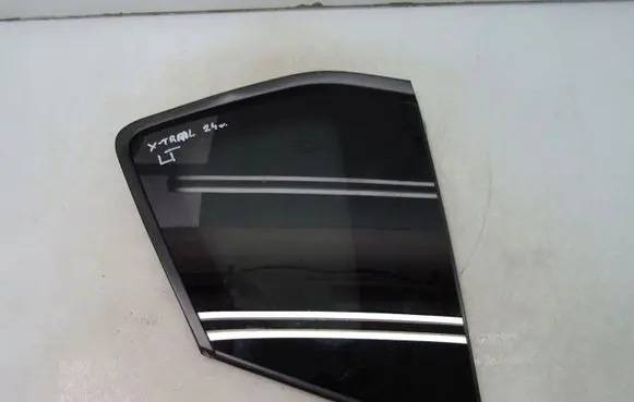 Nissan X-Trail T33 Front triangle window/glass 833016RA0A XTRAIL