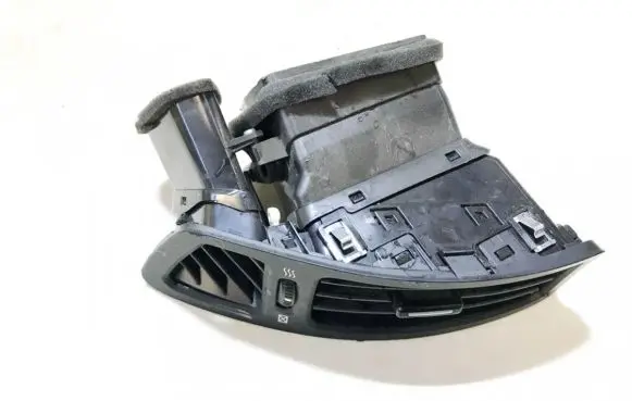 KIA Ceed Dash center air vent grill 974801h000
