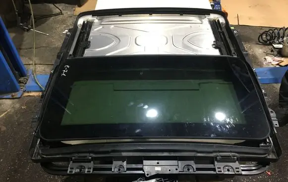 Sunroof set
