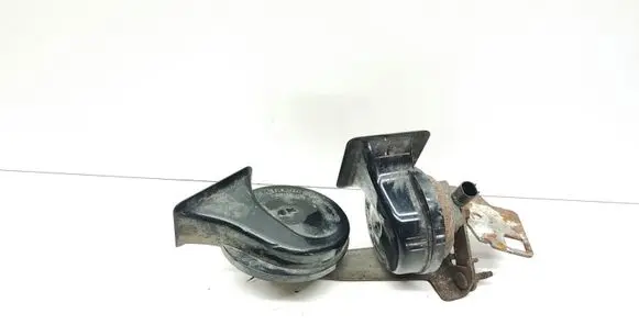 BMW 5 E60 E61 Horn signal 6935709