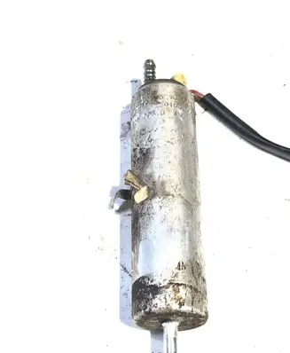 Audi Q5 SQ5 Fuel injection high pressure pump 8K0906095B