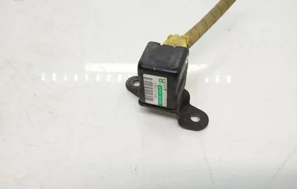 Suzuki Grand Vitara II Airbag deployment crash/impact sensor 3893054J0 1876005760 54J00S