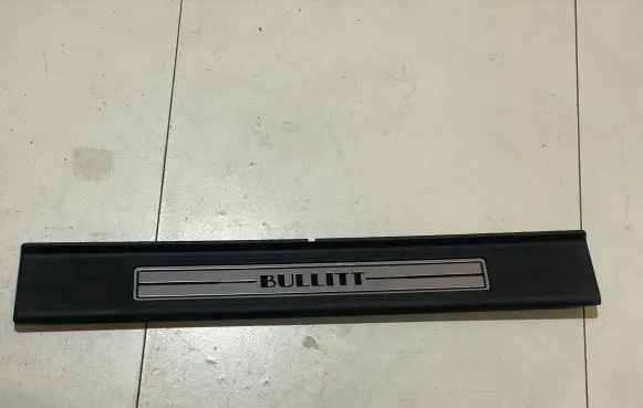 Ford Mustang VI Front sill trim cover FR3J3513222