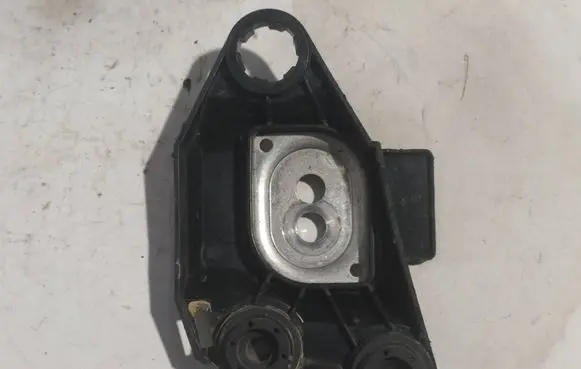 Audi A4 S4 B9 ABS pump bracket 8W0614235D