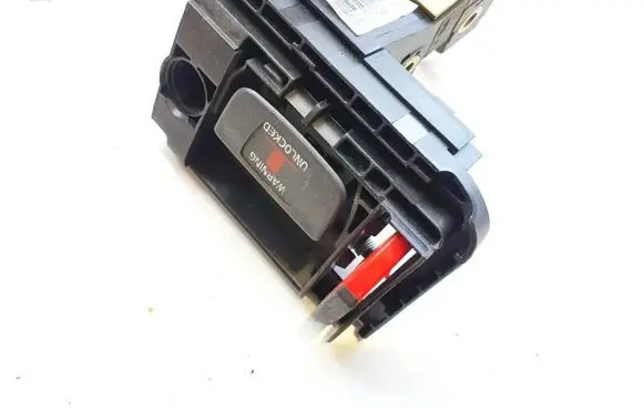 Volvo S40 Seat back rest lock catch 8641848 8613632
