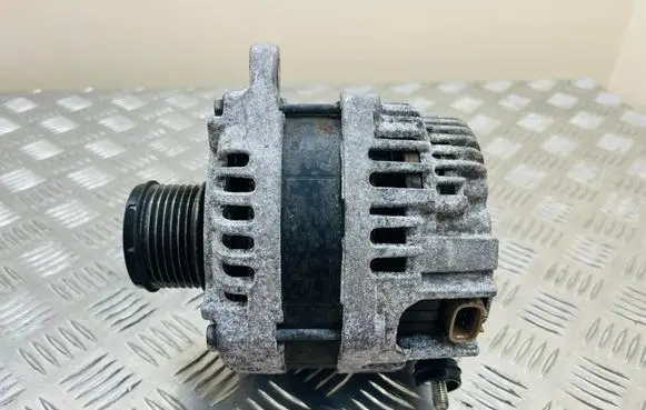 Subaru Forester SH Generator/alternator 23700AA660
