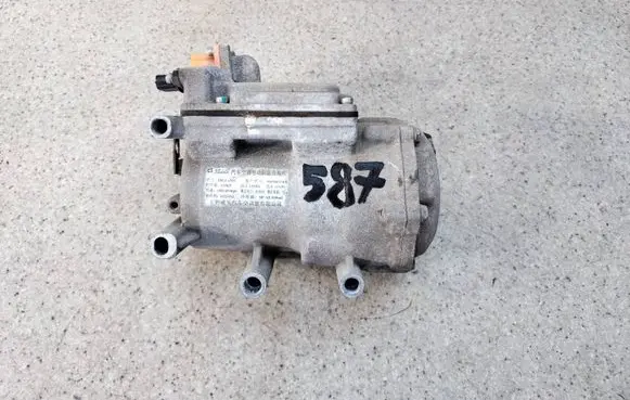 Dacia Spring Air conditioning (A/C) compressor (pump) 926006978R27 926006978R