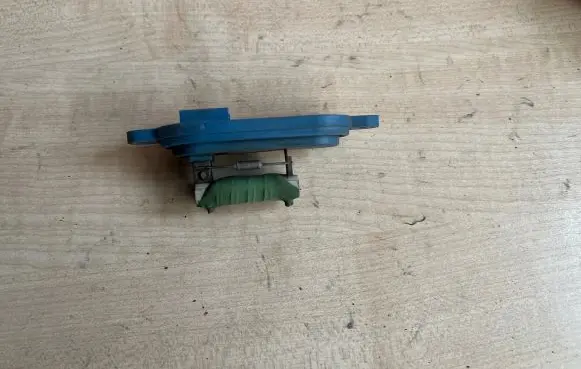 Fiat Multipla Heater blower motor/fan resistor 7DNAP 751436TB 1R62KR65K