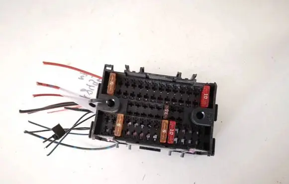 Volkswagen Transporter - Caravelle T5 Fuse box set