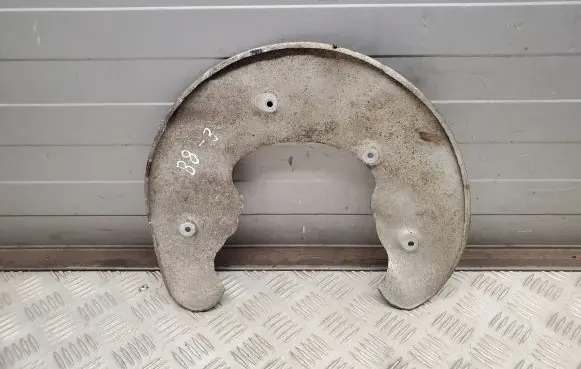 Audi A4 S4 B8 8K Front brake disc dust cover plate 