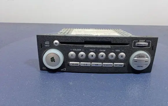 Mitsubishi Colt CZ3 Radio/CD/DVD/GPS head unit MZ313550