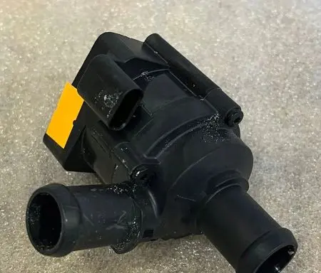 Audi A6 S6 C8 4K Electric auxiliary coolant/water pump 4K0121601A