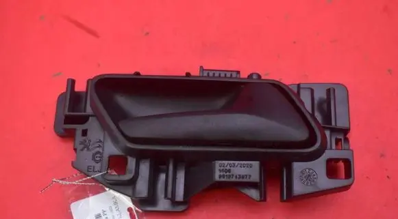 Citroen Berlingo Front door interior handle 9819743877
