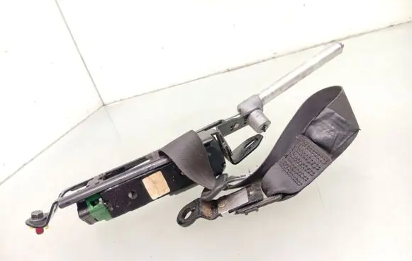 Volvo S60 Front seatbelt 30662989