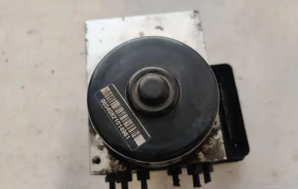 Volkswagen Transporter - Caravelle T5 ABS Pump 7H0907379L 7H0614111L 10092503383