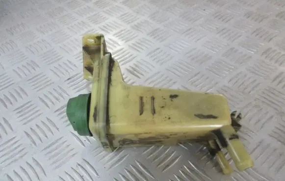 Audi A4 S4 B5 8D Power steering fluid tank/reservoir 8D0422373C