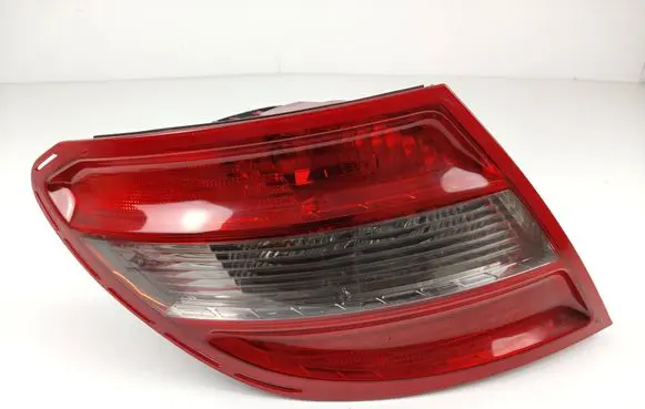 Mercedes-Benz C W204 Rear/tail lights 2048202964