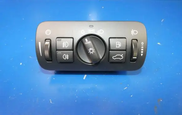 Volvo XC60 Light switch 30739415 04066302 091103A