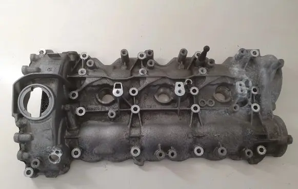 Mercedes-Benz GLE (W166 - C292) Rocker cam cover A2760161200