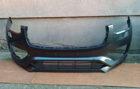 Volvo XC90 Front bumper lip 31663527 BP3EA TD2C