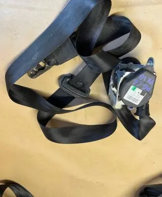 Audi A6 S6 C6 4F Front seatbelt 605404800 008R000