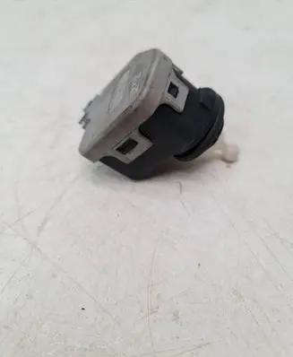 Skoda Fabia Mk1 (6Y) Headlight level adjustment motor 6Y0941295