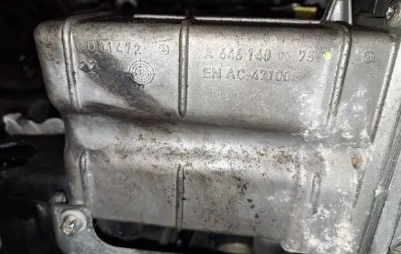 Mercedes-Benz C AMG W204 EGR valve cooler a6461400675