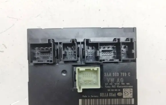Volkswagen PASSAT B7 Keyless (KESSY) go control unit/module 3AA959799C 5DK00906860