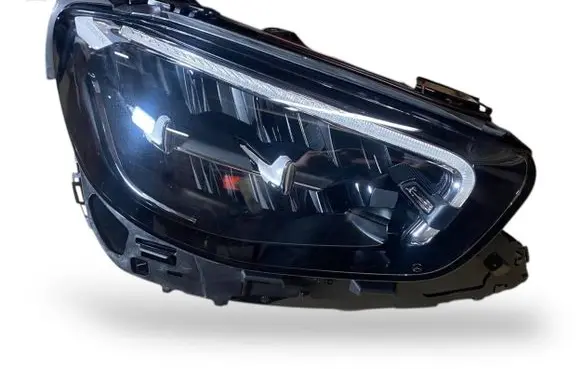 Mercedes-Benz E W213 Headlight/headlamp 2139069409 A2139069409