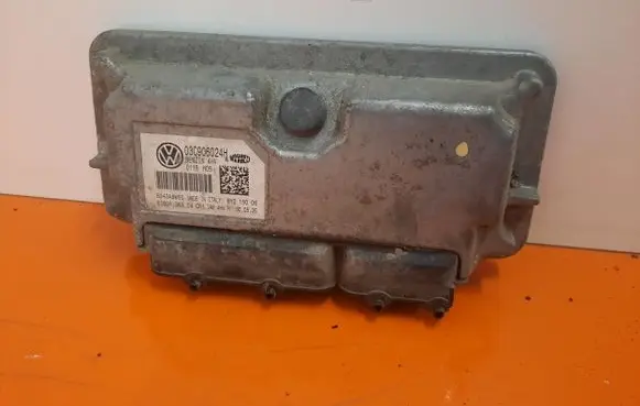 Seat Ibiza III (6L) Engine control unit/module ECU 03C906024H