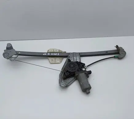 Renault Espace III Front door window regulator with motor 0130821630